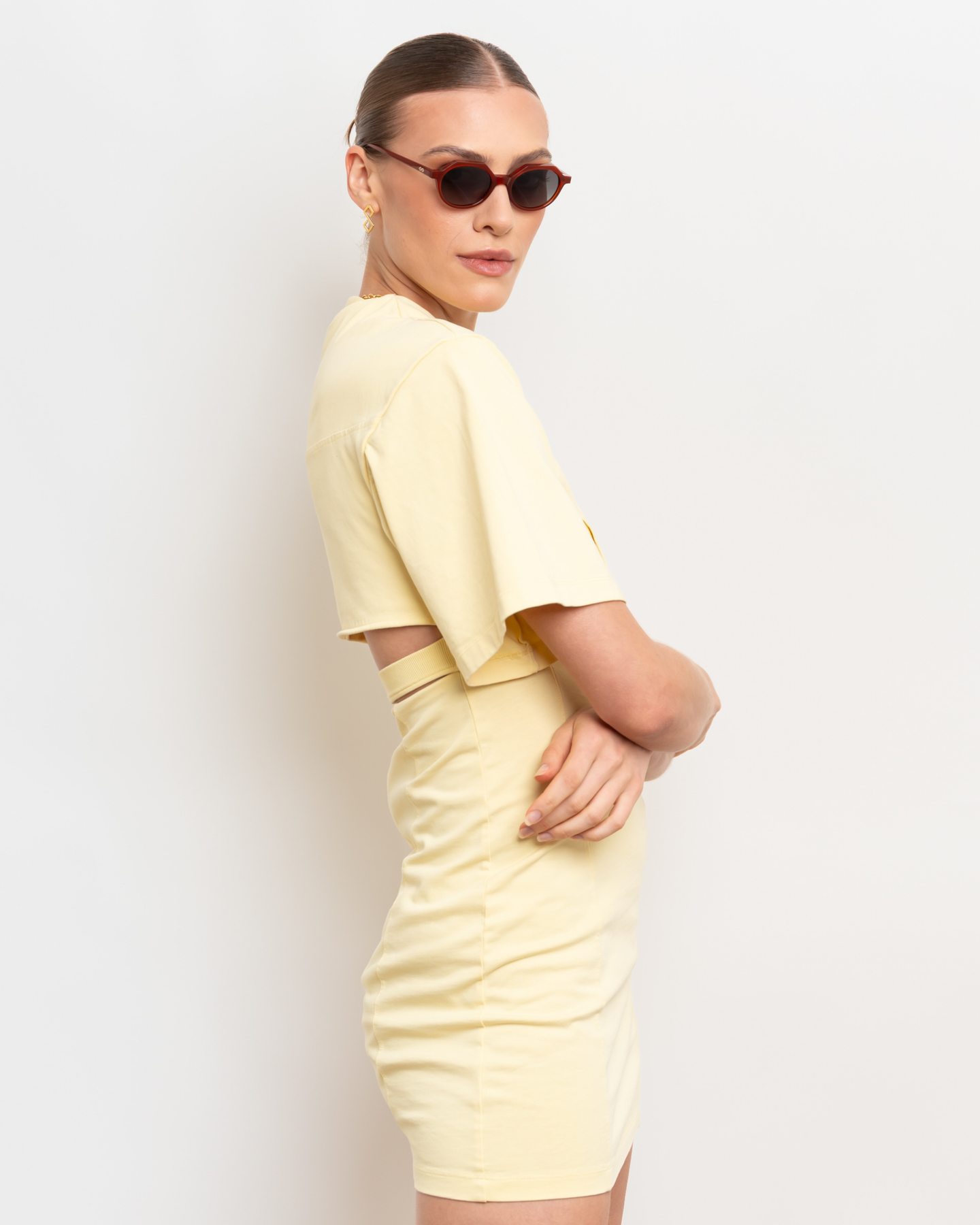 Shop Drew Sunglasses in Brick Colour – Available Online in USA, UK, Canada & United Arab Emirates